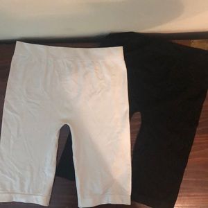 Set of 2 Pink Rose bike shorts